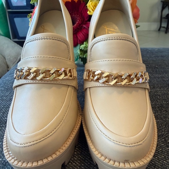 NWOT London Rag Women Y2K Lt Beige Chunky  Platform Heel Chain Loafer PUMP Sz 5 - Picture 9 of 12